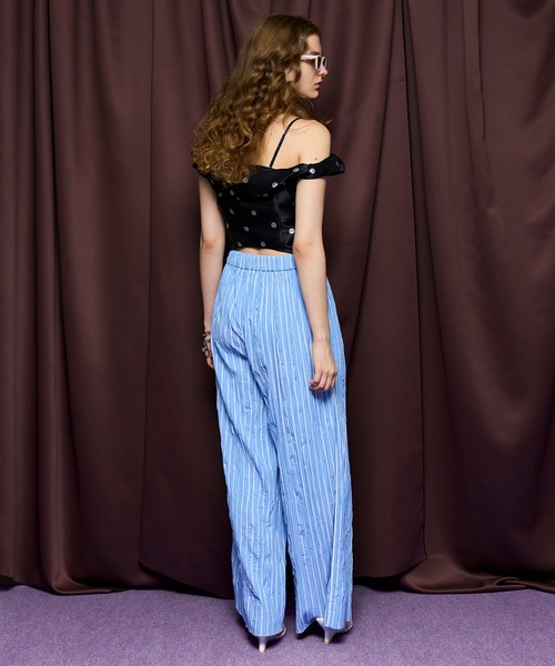 MAISON SPECIAL(メゾンスペシャル)の「Twist Off-Shoulder Blouse/ツイストオフショルビスチェ(その他トップス・レディース・ブラウン/ダークブラック/ブラック・FREE)」の6枚目の写真