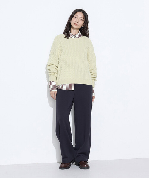 COMME CA Wardrobe(コムサワードローブ)の「ケーブル編 ニットプルオーバー(ニット/セーター・レディース・アイボリー/チャコール/イエロー・FREE)」の13枚目の写真