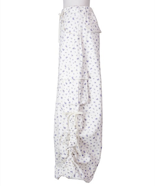 rurumu:(ルルムウ)の「rurumu:/ルルムウ/drawstring rhinestone cargo pants(その他パンツ・レディース・グレー/オリーブ/ブラック/アイボリー・L/M)」の17枚目の写真