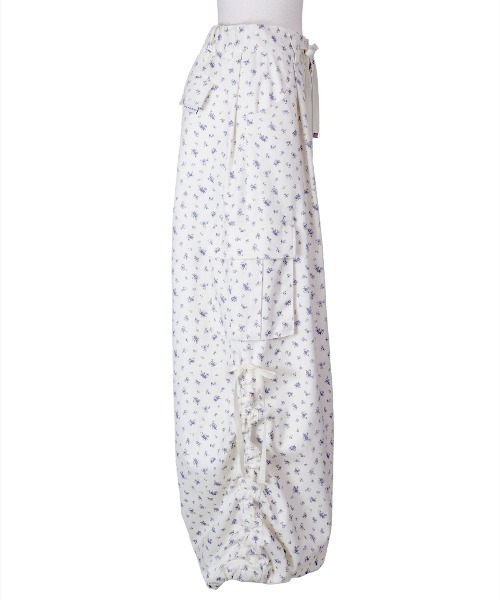 rurumu:(ルルムウ)の「rurumu:/ルルムウ/drawstring rhinestone cargo pants(その他パンツ・レディース・グレー/オリーブ/ブラック/アイボリー・L/M)」の18枚目の写真