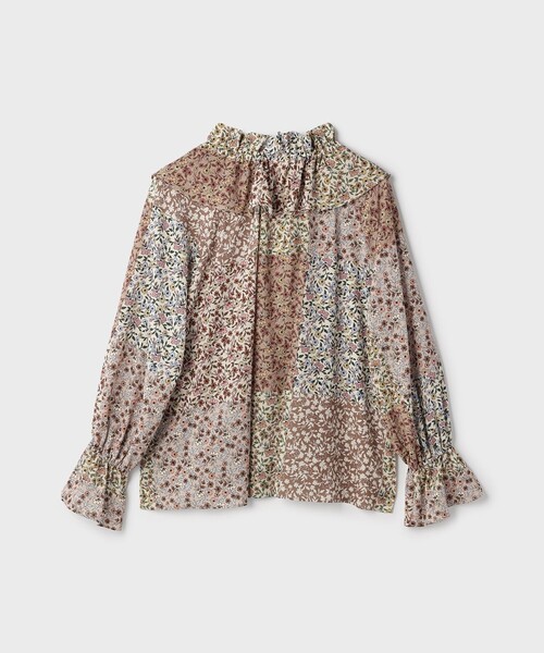 GRACE CONTINENTAL(グレースコンチネンタル)の「パッチワークプリントカフタンブラウス(シャツ/ブラウス・レディース・ベージュ・38/36)」の10枚目の写真