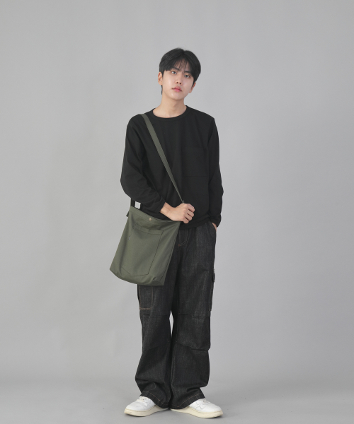 SAINTCREW（セントクルー）の「ダウンタウン M クロスバッグ DMC-120 カーキ（メッセンジャーバッグ・メンズ・その他・フリー）」の8枚目の写真