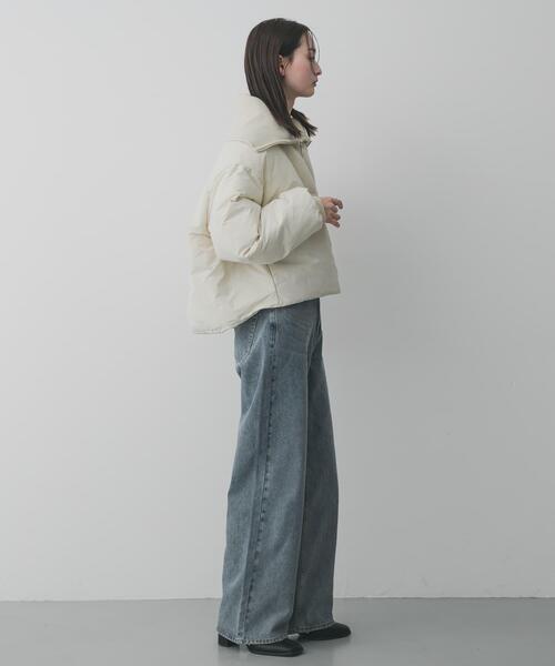 SENSE OF PLACE by URBAN RESEARCH(センスオブプレイスバイアーバンリサーチ)の「ビッグカラーショートパフジャケット(ダウンジャケット/コート・レディース・カーキ/ライトベージュ/ブラック・ONE)」の7枚目の写真