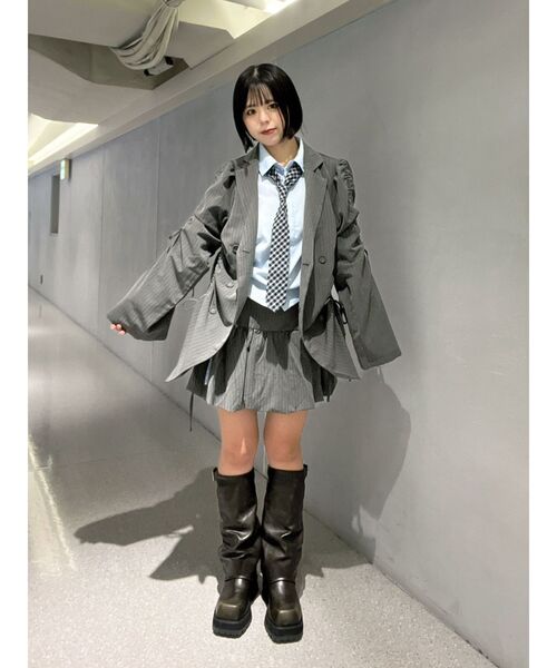 jouetie（ジュエティ）の「ギャザーリボンジャケットミニワンピース【セットアップ対応】（テーラードジャケット・レディース・グレー/ブラック/ピンク・MEDIUM）」の6枚目の写真