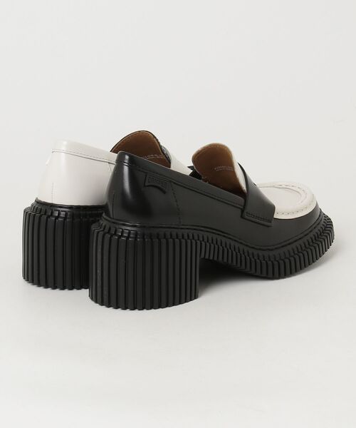 CAMPER（カンペール）の「[カンペール] TWINS / カジュアルシューズ（パンプス・レディース・ブラック・23.0cm/23.5cm/24.0cm/25.5cm/25.0cm/26.0cm/22.5cm）」の8枚目の写真