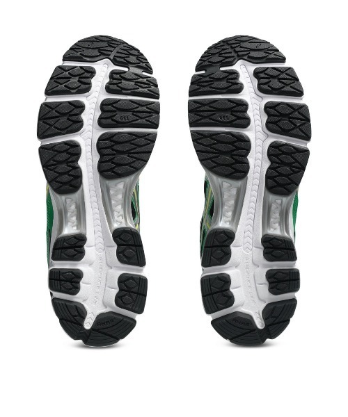 ASICS(アシックス)の「ASICS GEL-KAYANO 12.1(アシックス ゲルカヤノ 12.1)(スニーカー・メンズ・ブラック系/ホワイト系・26cm/26.5cm/27cm/27.5cm/28cm/28.5cm/29cm)」の16枚目の写真