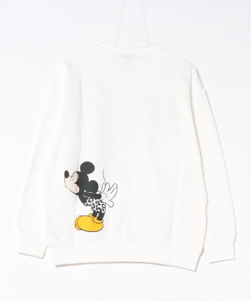 Disney(ディズニー)の「親子お揃い ディズニー アニマルモチーフトレーナー 1201A(スウェット・レディース・ブラック系1/ホワイト系1/ホワイト系2/ブラック系2・ユニセックスS/ユニセックスM/ユニセックスL/ユニセックスXL)」の5枚目の写真