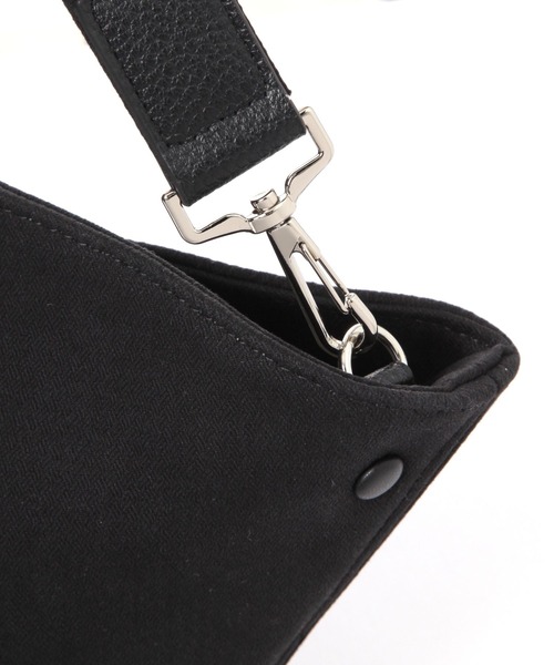 GEORGE'S（ジョージズ）の「【EARTH MADE】クルミボタントート（トートバッグ・レディース・アイボリー/ブラック・FREE）」の14枚目の写真