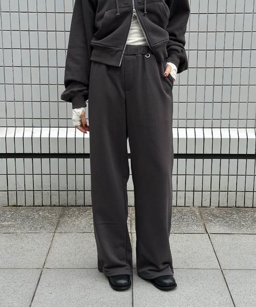 Perushu(ペルーシュ)の「2Way Drawstring Wide Sweatpants/2WAY ドローストリング ワイドスウェットパンツ(スウェットパンツ・レディース・ブラウン/チャコールグレー/オートミール・SMALL/MEDIUM)」の4枚目の写真