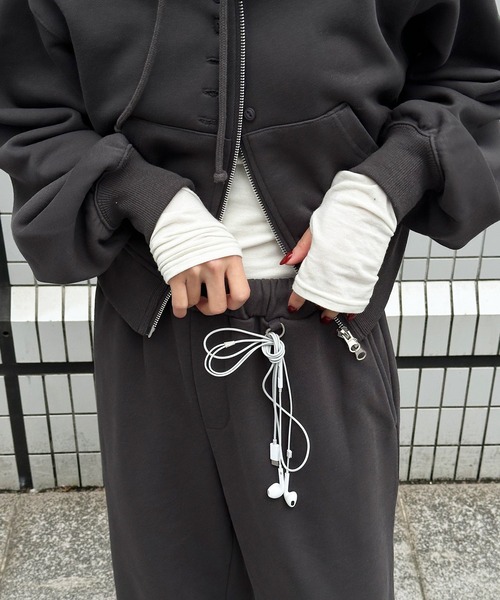 Perushu(ペルーシュ)の「2Way Drawstring Wide Sweatpants/2WAY ドローストリング ワイドスウェットパンツ(スウェットパンツ・レディース・ブラウン/チャコールグレー/オートミール・SMALL/MEDIUM)」の14枚目の写真
