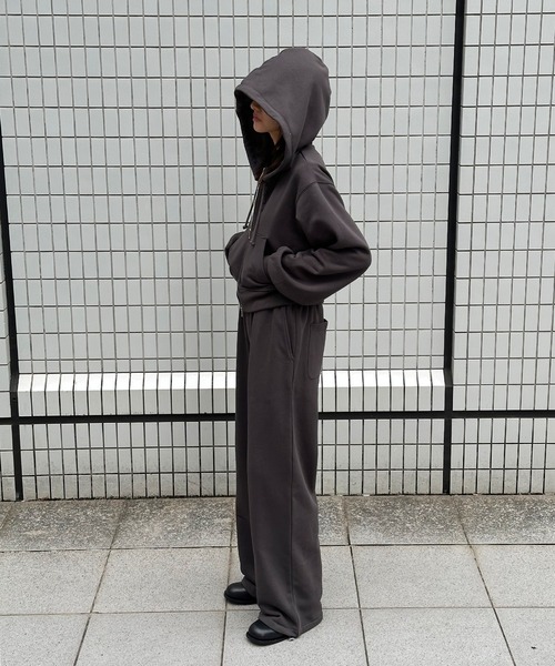 Perushu(ペルーシュ)の「2Way Drawstring Wide Sweatpants/2WAY ドローストリング ワイドスウェットパンツ(スウェットパンツ・レディース・ブラウン/チャコールグレー/オートミール・SMALL/MEDIUM)」の9枚目の写真