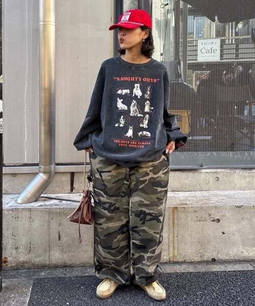 SOUNDSGOOOOD(サウンズグッド)の「【SOUNDS GOOOOD】DOGプリント刺繍ヴィンテージスウェット(スウェット・レディース・グリーン/パープル/グレー/ブラック・ONE SIZE)」の10枚目の写真