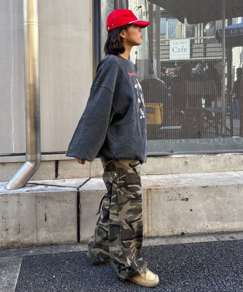 SOUNDSGOOOOD(サウンズグッド)の「【SOUNDS GOOOOD】DOGプリント刺繍ヴィンテージスウェット(スウェット・レディース・グリーン/パープル/グレー/ブラック・ONE SIZE)」の12枚目の写真