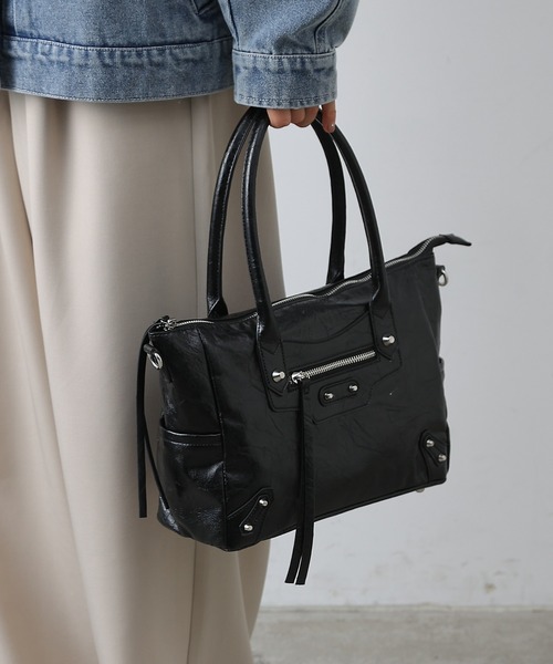 COLONY 2139（コロニートゥーワンスリーナイン）の「スタッズハンドバッグ（ショルダーバッグ・レディース・ブラック/ブラウン・FREE）」の8枚目の写真