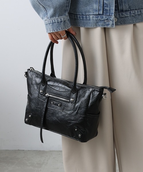 COLONY 2139（コロニートゥーワンスリーナイン）の「スタッズハンドバッグ（ショルダーバッグ・レディース・ブラック/ブラウン・FREE）」の9枚目の写真