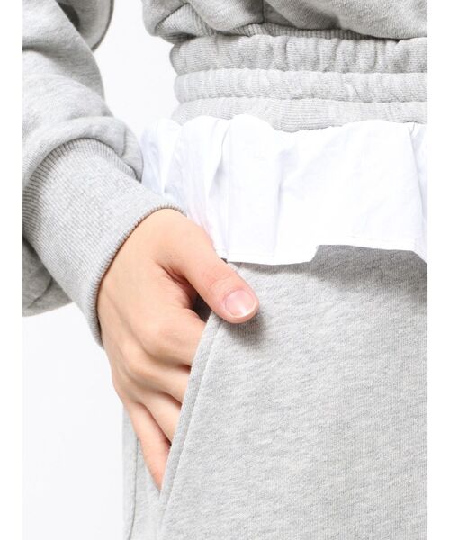 EMODA（エモダ）の「ウエストフリルスウェットパンツ（スウェットパンツ・レディース・グレー/ブラック/ライトグレー・FREE）」の8枚目の写真