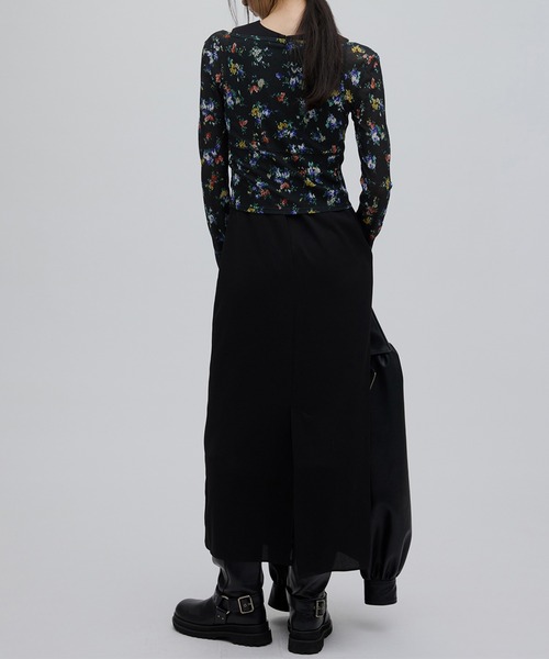Ameri(アメリ)の「SHEER RIB CARDIGAN WITH STRAIGHT DRESS(ワンピース・レディース・アイボリー/ブラック・SMALL/MEDIUM)」の13枚目の写真