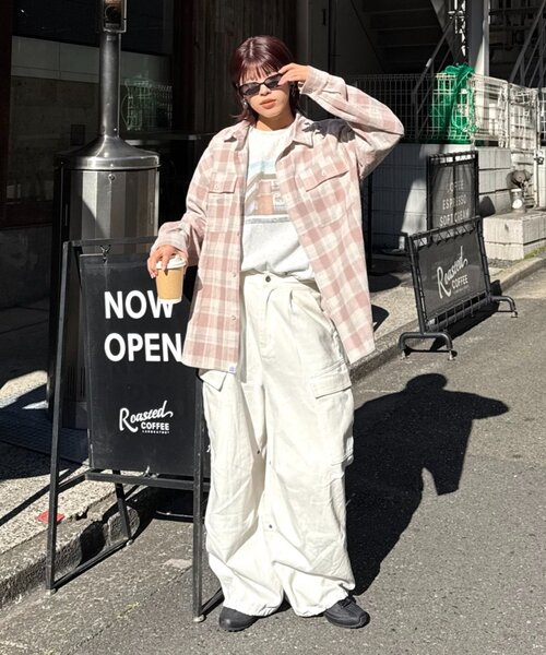 CIAOPANIC TYPY(チャオパニックティピー)の「【ユニセックス】パナマ織り/袖配色/チェックシャツジャケット(シャツ/ブラウス・メンズ・ベージュ/ピンク/ブラウン/グリーン・MEDIUM/LARGE)」の11枚目の写真