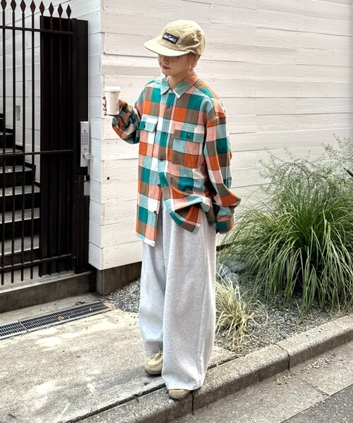 CIAOPANIC TYPY(チャオパニックティピー)の「【ユニセックス】パナマ織り/袖配色/チェックシャツジャケット(シャツ/ブラウス・メンズ・ベージュ/ピンク/ブラウン/グリーン・MEDIUM/LARGE)」の15枚目の写真