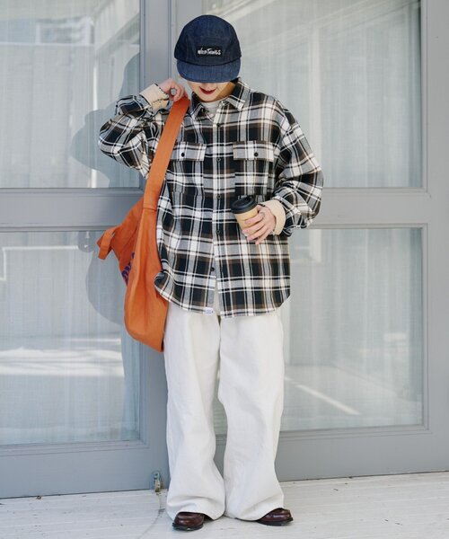 CIAOPANIC TYPY(チャオパニックティピー)の「【ユニセックス】パナマ織り/袖配色/チェックシャツジャケット(シャツ/ブラウス・メンズ・ベージュ/ピンク/ブラウン/グリーン・MEDIUM/LARGE)」の5枚目の写真