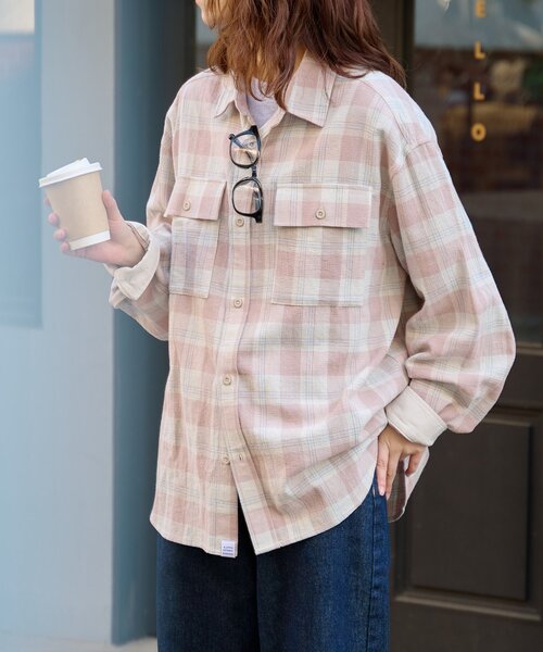 CIAOPANIC TYPY(チャオパニックティピー)の「【ユニセックス】パナマ織り/袖配色/チェックシャツジャケット(シャツ/ブラウス・メンズ・ベージュ/ピンク/ブラウン/グリーン・MEDIUM/LARGE)」の17枚目の写真