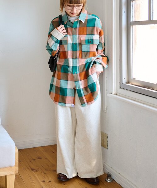 CIAOPANIC TYPY（チャオパニックティピー）の「【乾きやすい◎】ユニセックス/パナマ織り/袖配色/チェックシャツジャケット（シャツ/ブラウス・レディース・ベージュ/ピンク/ブラウン/グリーン・MEDIUM/LARGE）」の6枚目の写真