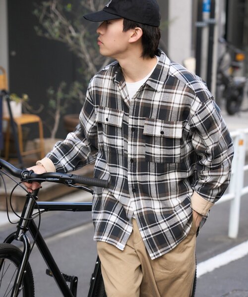 CIAOPANIC TYPY(チャオパニックティピー)の「【乾きやすい◎】ユニセックス/パナマ織り/袖配色/チェックシャツジャケット(シャツ/ブラウス・レディース・ベージュ/ピンク/ブラウン/グリーン/アイボリー・MEDIUM/LARGE)」の8枚目の写真
