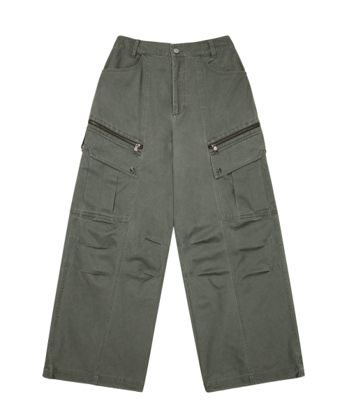 AAKAM（アーカム）の「Knee Pin-Tuck Zippered Cargo Pants (Khaki)（その他パンツ・レディース・その他・2/1）」の2枚目の写真