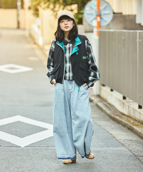 FREAK'S STORE(フリークスストア)の「Foxfire × FREAK'S STORE/フォックスファイヤー 別注 New Destination Vest Women's/ニュー デスティネーション ベスト(ベスト・レディース・ナチュラル/ピンク/ブラック・フリ-)」の5枚目の写真