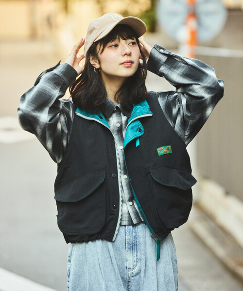 FREAK'S STORE(フリークスストア)の「Foxfire × FREAK'S STORE/フォックスファイヤー 別注 New Destination Vest Women's/ニュー デスティネーション ベスト(ベスト・レディース・ナチュラル/ピンク/ブラック・フリ-)」の16枚目の写真