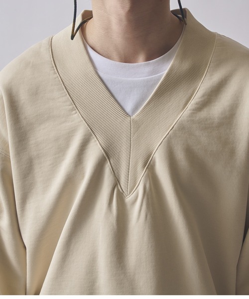 Lui's（ルイス）の「クリーンスノーウォッシュVネックスウェット（スウェット・メンズ・アイボリー/ブラック・S/M）」の13枚目の写真