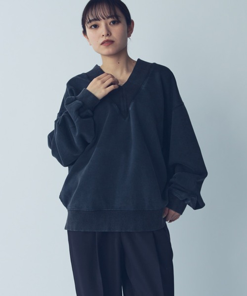 Lui's(ルイス)の「クリーンスノーウォッシュVネックスウェット(スウェット・メンズ・アイボリー/ブラック・S/M)」の12枚目の写真