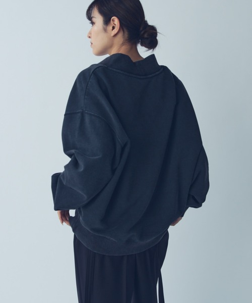 Lui's(ルイス)の「クリーンスノーウォッシュVネックスウェット(スウェット・メンズ・アイボリー/ブラック・S/M)」の15枚目の写真