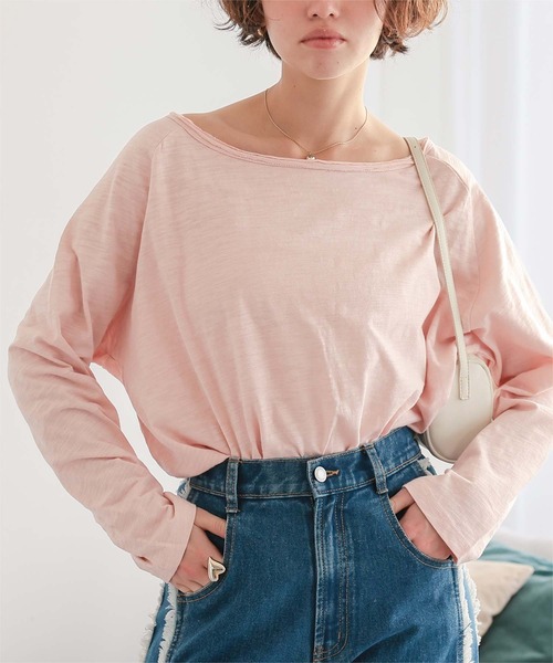 titivate(ティティベイト)の「ルーズロングスリーブカットソー(Tシャツ/カットソー・レディース・ネイビー/ライトグレー/ブルー/ライトイエロー/オフホワイト/ライトピンク・FREE)」の6枚目の写真