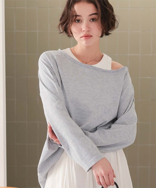 titivate(ティティベイト)の「ルーズロングスリーブカットソー(Tシャツ/カットソー・レディース・ネイビー/ライトグレー/ブルー/ライトイエロー/オフホワイト/ライトピンク・FREE)」の3枚目の写真