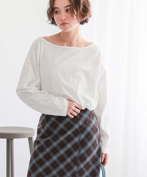 titivate(ティティベイト)の「ルーズロングスリーブカットソー(Tシャツ/カットソー・レディース・ネイビー/ライトグレー/ブルー/ライトイエロー/オフホワイト/ライトピンク・FREE)」の9枚目の写真