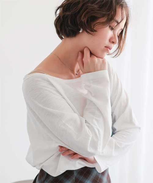 titivate(ティティベイト)の「ルーズロングスリーブカットソー(Tシャツ/カットソー・レディース・ネイビー/ライトグレー/ブルー/ライトイエロー/オフホワイト/ライトピンク・FREE)」の12枚目の写真