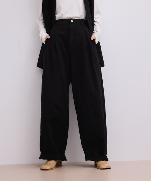 ADAM ET ROPE'（アダムエロペ）の「コットンリネンカーヴィーパンツ（その他パンツ・レディース・キナリ/ブラック・38/36）」の2枚目の写真