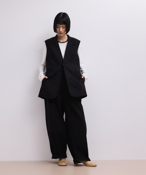 ADAM ET ROPE'（アダムエロペ）の「コットンリネンカーヴィーパンツ（その他パンツ・レディース・キナリ/ブラック・38/36）」の3枚目の写真