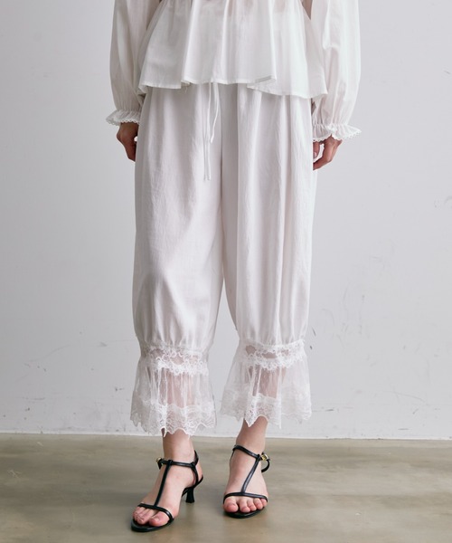 Trish（トリッシュ）の「レースバルーンドロストパンツ（その他パンツ・レディース・ホワイト/ブラック・FREE）」の6枚目の写真