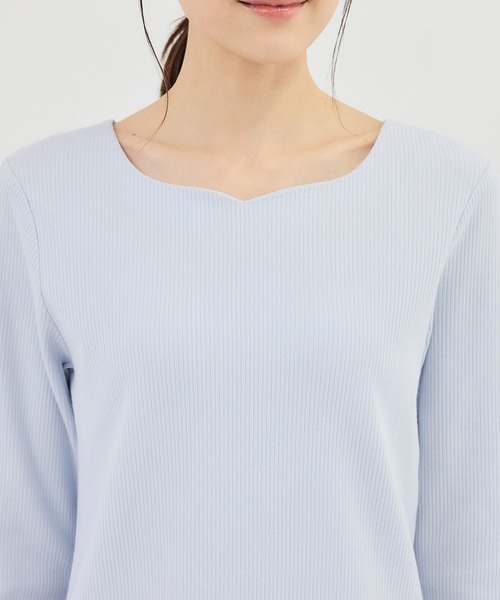 ROPE' PICNIC（ロペピクニック）の「ハートネックリブジャケットインナー（Tシャツ/カットソー・レディース・ブラック/ホワイト/サックスブルー・M/L）」の11枚目の写真