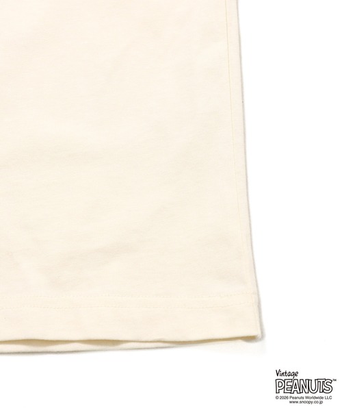 FRUIT OF THE LOOM(フルーツオブザルーム)の「FTL x PEANUTS 19/-スラブ天竺1 / ピーナッツ コラボ 半袖Tシャツ / SNOOPY'S FLOWER(Tシャツ/カットソー・メンズ・アイボリー/サックスブルー・S/M/L)」の9枚目の写真