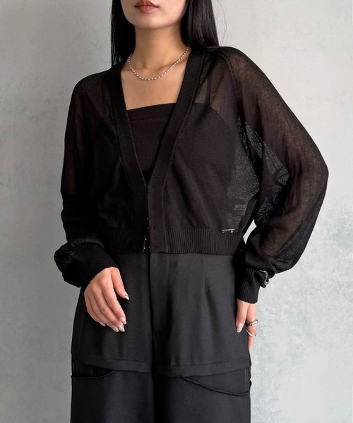 &g'aime(アンジェム)の「【&g'aime 】ホックフロントシアーカーディガン Hook-Front Sheer Cardigan(ニット/セーター・レディース・チャコールグレー/ブルー/アイボリー/ブラック・FREE)」の3枚目の写真