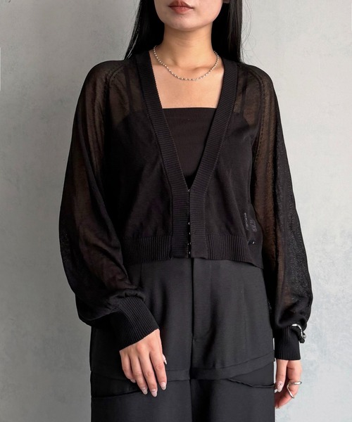 &g'aime(アンジェム)の「【&g'aime 】ホックフロントシアーカーディガン Hook-Front Sheer Cardigan(ニット/セーター・レディース・チャコールグレー/ブルー/アイボリー/ブラック・FREE)」の15枚目の写真