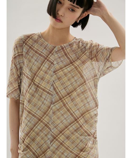 emmi(エミ)の「シアーメッシュチェックワンピース(ワンピース・レディース・イエロー/ライトブルー・1/0)」の7枚目の写真