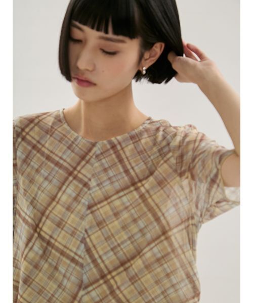 emmi(エミ)の「シアーメッシュチェックワンピース(ワンピース・レディース・イエロー/ライトブルー・1/0)」の8枚目の写真