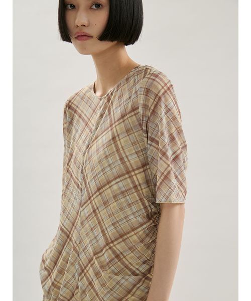 emmi(エミ)の「シアーメッシュチェックワンピース(ワンピース・レディース・イエロー/ライトブルー・1/0)」の9枚目の写真