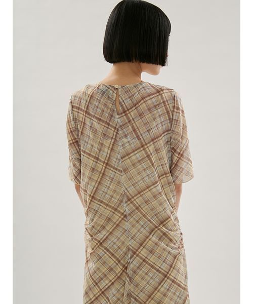 emmi(エミ)の「シアーメッシュチェックワンピース(ワンピース・レディース・イエロー/ライトブルー・1/0)」の11枚目の写真