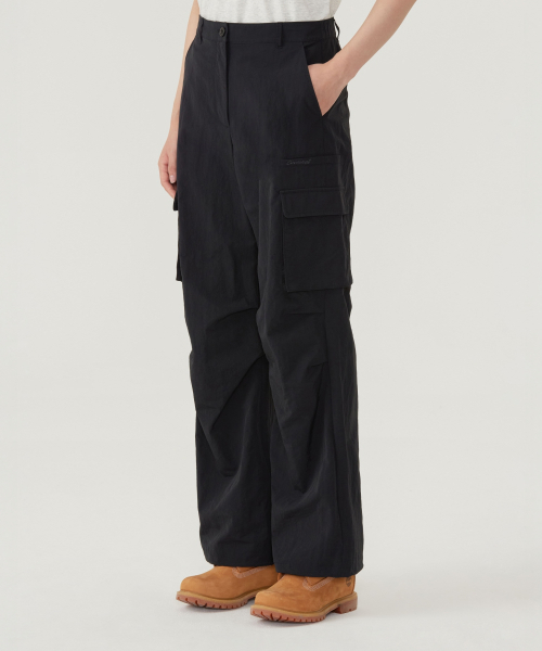 COVERNAT（カバーナット）の「ウィメンズパラシュートカーゴパンツアイボリー（その他パンツ・レディース・その他・WS/WM）」の7枚目の写真
