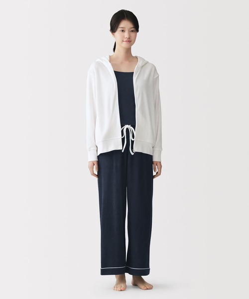 無印良品(ムジルシリョウヒン)の「婦人 着るタオル 両面パイル ロングパンツ(ルームウェア/パジャマ・レディース・ベビーピンク/杢グレー/オフホワイト/ダークネイビー・S/M/XL/L)」の10枚目の写真